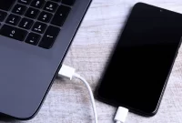 Cara Menyambungkan Internet HP ke Komputer dengan USB Cara Menyambungkan Internet HP ke Komputer dengan USB