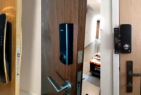 Cara Pasang Smart Door Lock di Pintu Kayu Tanpa Rusak Panduan Elegan Memasang Smart Door Lock di Pintu Kayu Tanpa Mengorbankan Keindahan Hunian